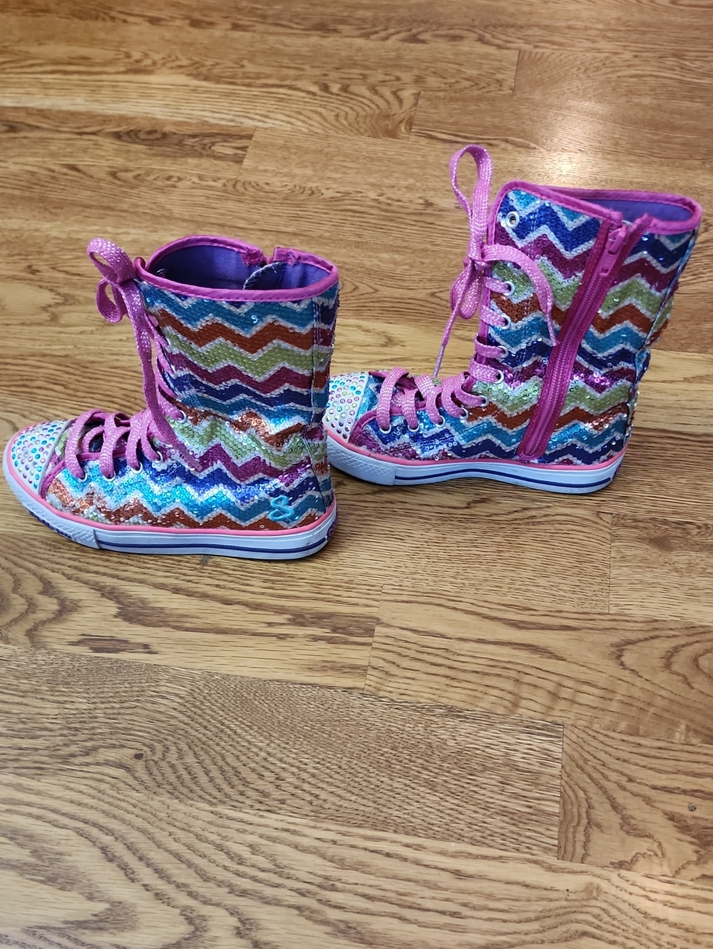 2013 Skechers Twinkle Toes Ziggy Girl Light-Up Mid-Calf Sneakers - Size 2, VGUC